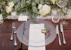 perfect-table-setting-for-your-wedding-in-Italy