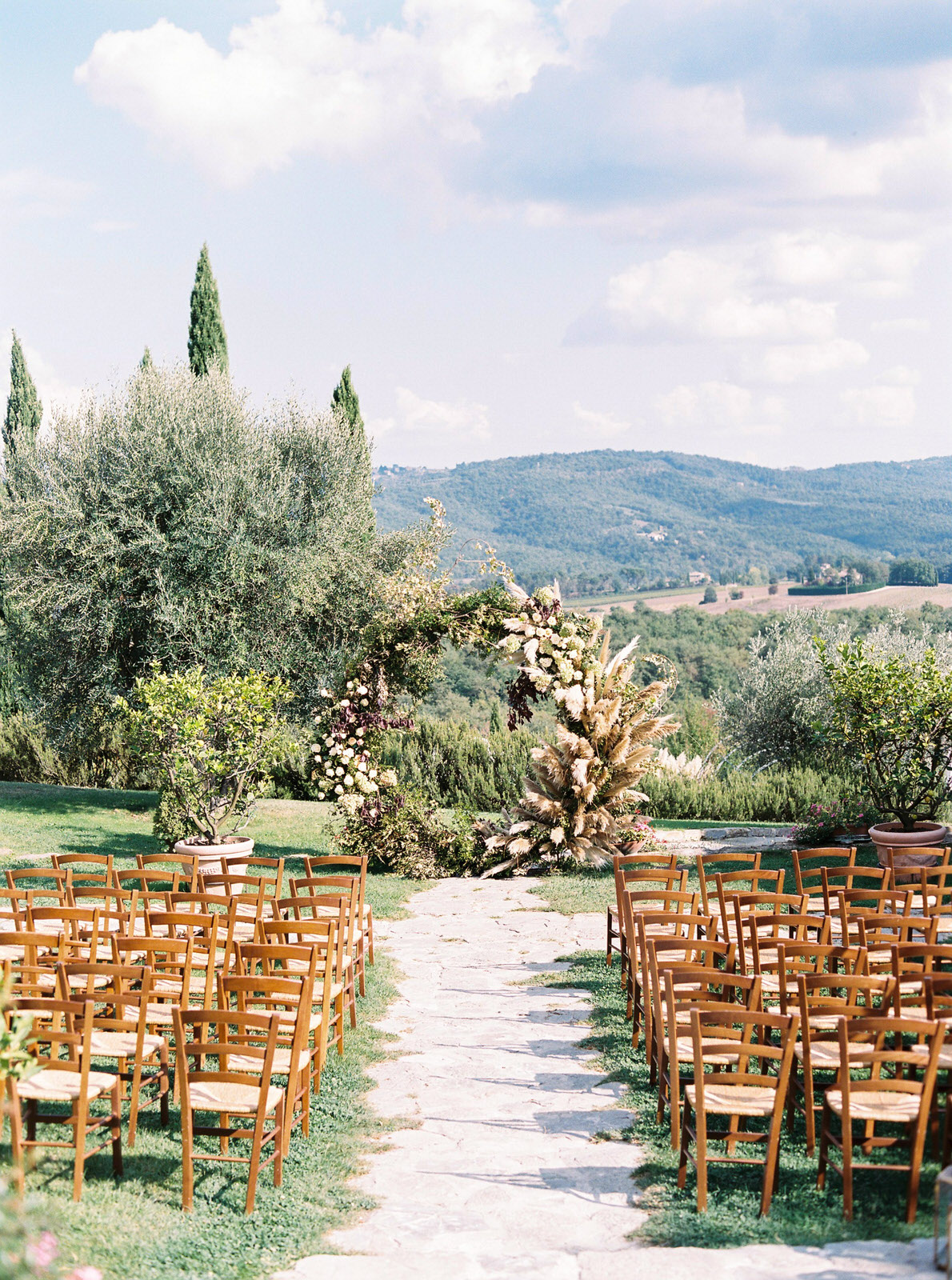 Symbolic wedding ceremony italy cindy salgado wedding planner
